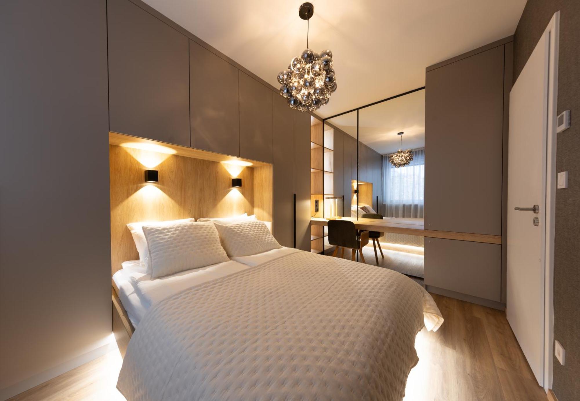 Fancy Private Parking & Garden Apartment *
